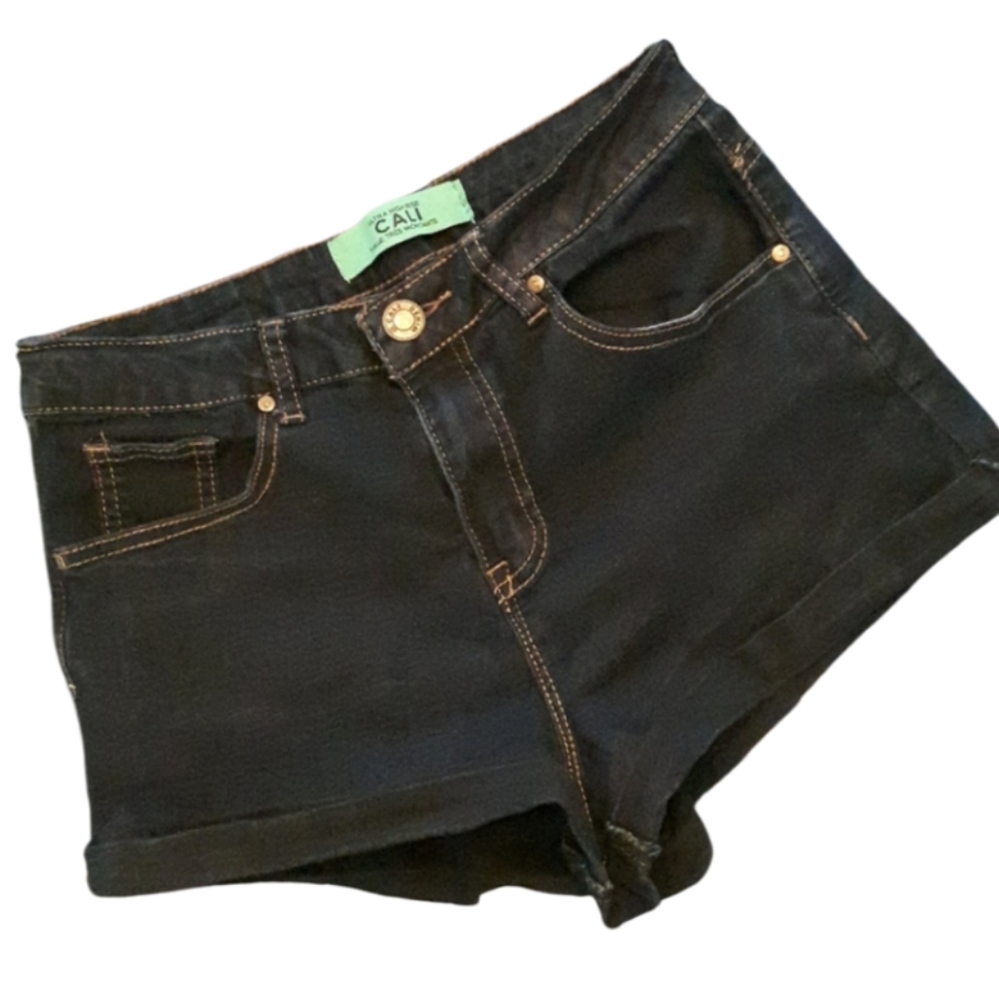 Size 5 Ultra high rise dark wash shorts